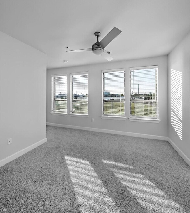 Foto del edificio - 2 br, 2 bath Condo - 26795 E University Dr...