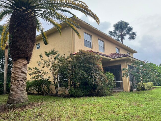 Foto del edificio - 207 Banyanwood Pt