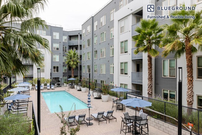 Building Photo - 650 E Capitol Ave