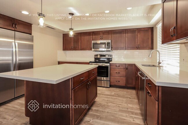 Building Photo - 8428 Mulcahy Ave