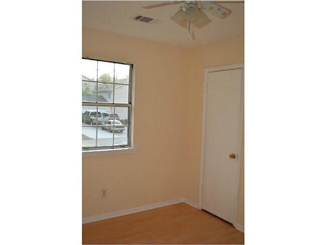 Foto del edificio - 2601 Chaffin Ridge Dr