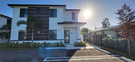 Building Photo - 1313 NW 6th Ave Unit A