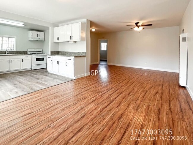 Foto del edificio - 2159 Clifford St
