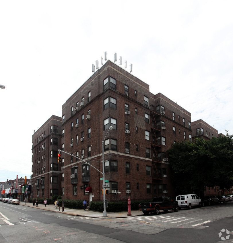 9508 Queens Blvd, Rego Park, NY 11374 Apartments in Rego Park, NY
