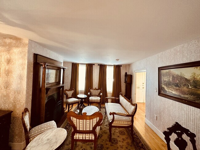 Foto del edificio - 1627 Aliceanna St
