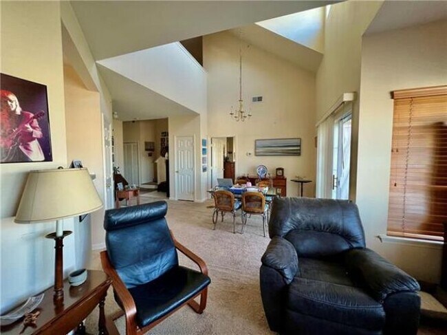 Building Photo - 1031 Old Course Ln
