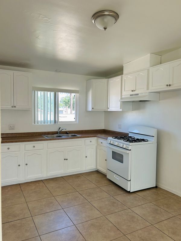 Foto del edificio - 447 E 61st St