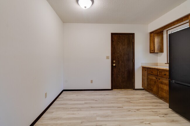 Foto del edificio - 1204 E 27th St