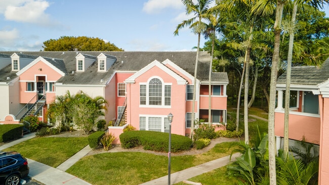 Foto del edificio - 1365 Crystal Way