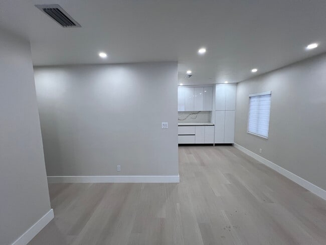 Foto del edificio - 160 E 34th St