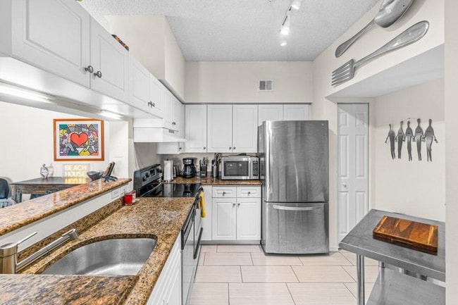 Photo - 1408 Tuscany Way Apartment