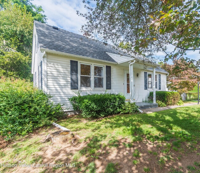 Building Photo - 297 Clifton Ave