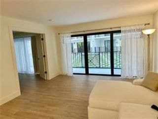 Foto del edificio - 2029 N Ocean Blvd