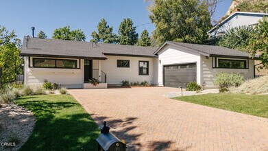 Building Photo - 5447 Rock Castle Dr