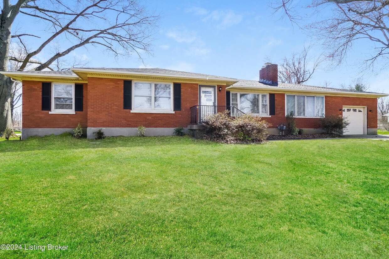 Primary Photo - 9701 Nordic Dr
