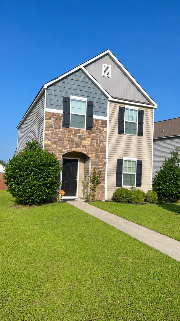 Building Photo - 917 Yarrow Ln