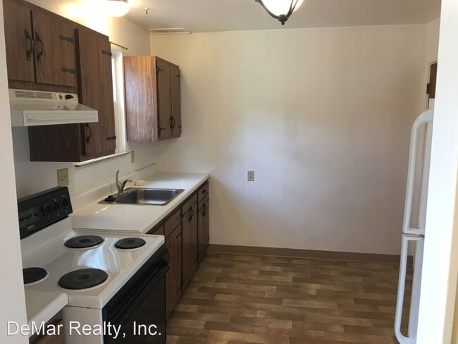 Building Photo - 2 br, 1 bath House - 4177 NEW ROAD