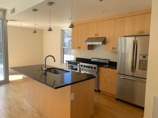 Foto del edificio - 1641 4th St