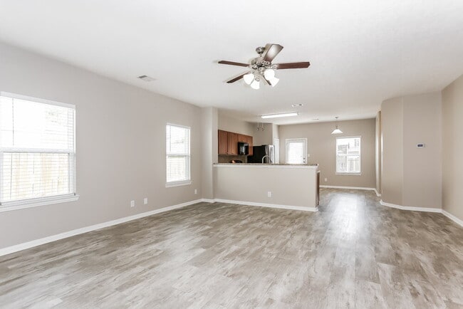 Building Photo - 6018 Burnet Bend Ave