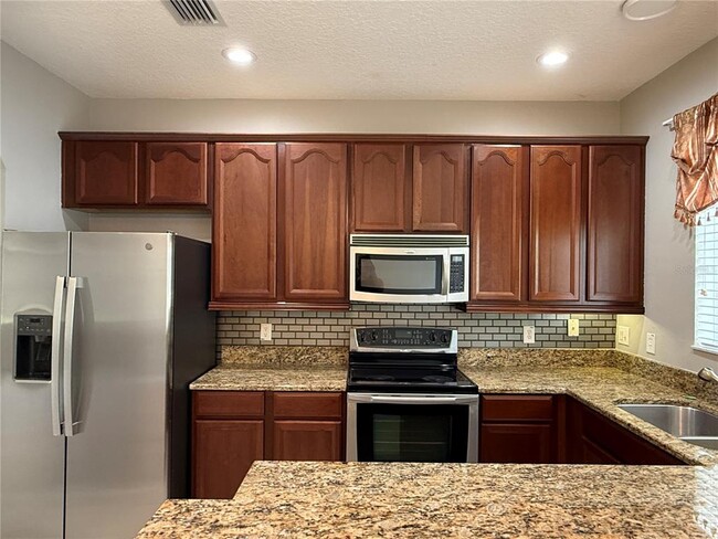 Building Photo - 4851 Fiorazante Ave