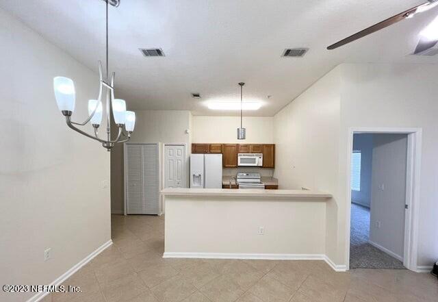 Foto del edificio - 7920 Merrill Rd