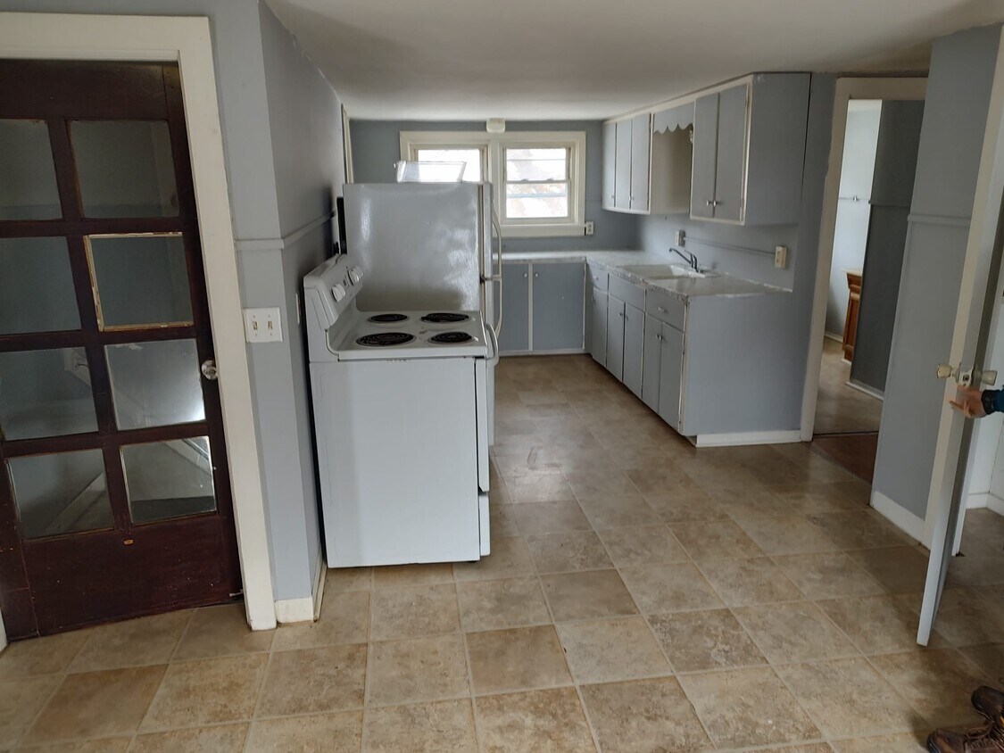 54 N Main St Unit 2, Andover, NY 14806 54 N Main St Andover, NY