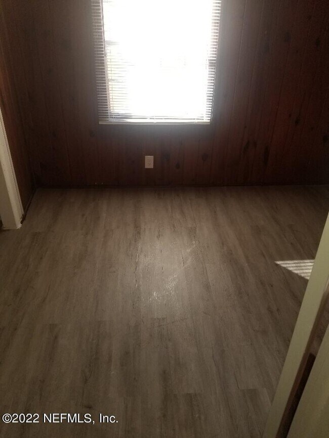 Foto del edificio - 1627 W 22nd St