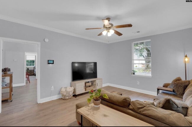 Foto del edificio - 1100 Columbia College Dr