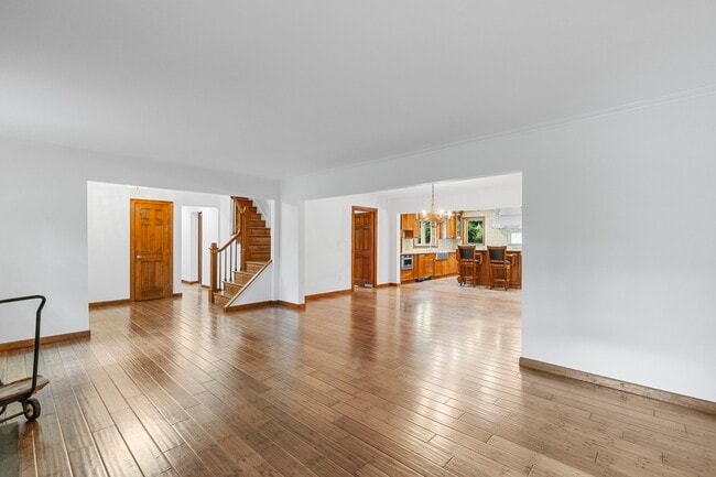 Foto del edificio - 190 E Rocks Rd