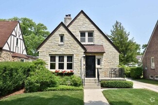 Building Photo - 5352 N Kent Ave