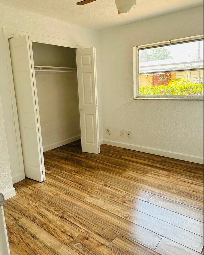 Photo - Main St House