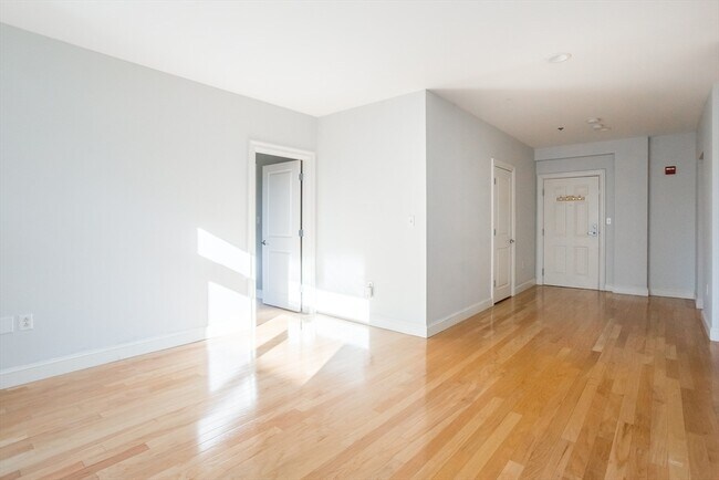 Foto del edificio - 1721 Washington St