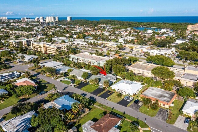 Foto del edificio - 2856 NE 5th Ave