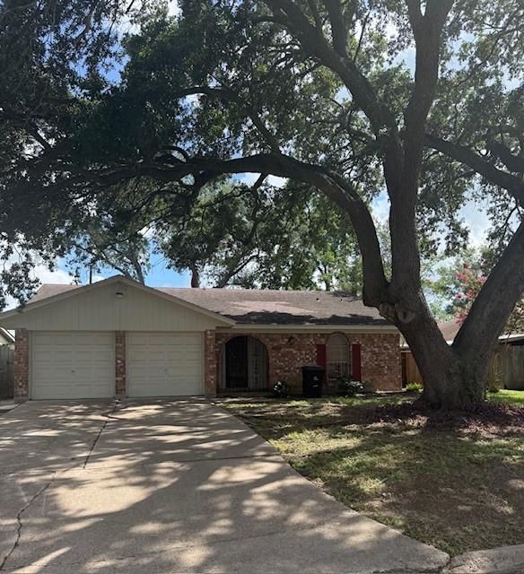 Primary Photo - 10815 Overlea Dr