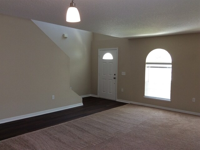 Foto del edificio - 401 Blake Ave