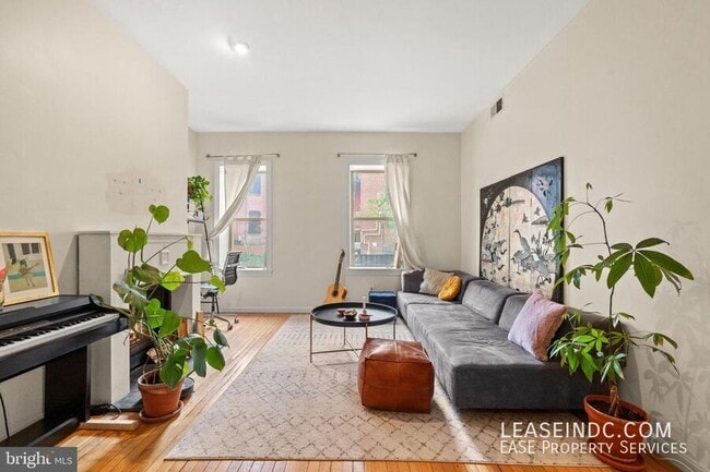 Building Photo - 1930 New Hampshire Ave NW