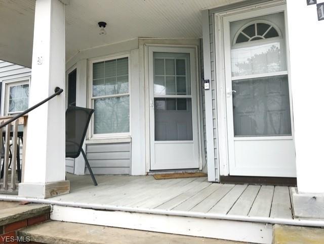 Building Photo - 1471 Riverside Dr