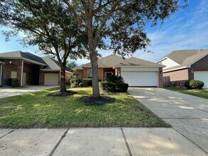 Building Photo - 26018 Trailcliff Ct