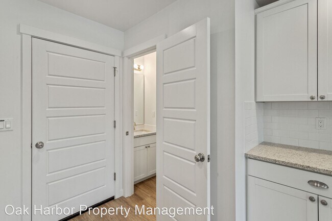 Foto del edificio - 3 br, 2.5 bath House - 1715 NW 5th Ave