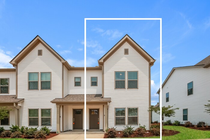 Foto principal - New Construction Townhome in New Community!