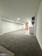 Building Photo - 6355 Hegerman St