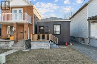 Building Photo - 279 Cedarvale Ave