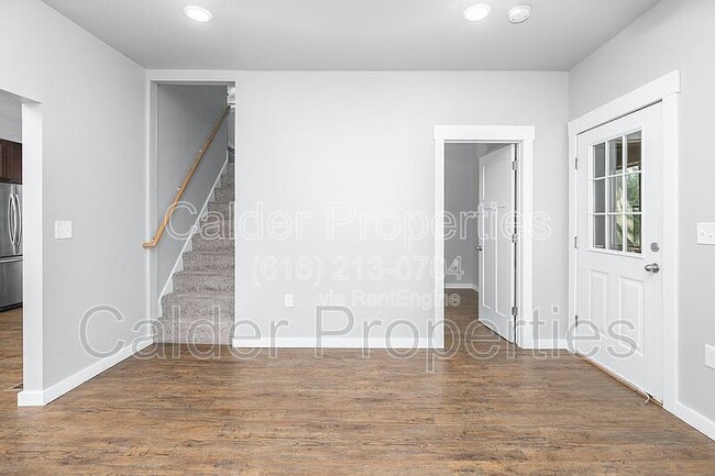 Foto del edificio - 1021 Sherman St SE