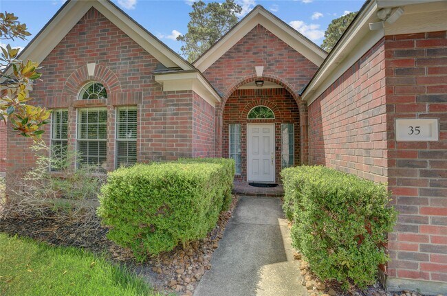 Building Photo - 35 Tranquil Glade Pl