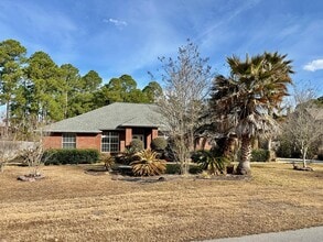 Building Photo - 7530 Treasure St