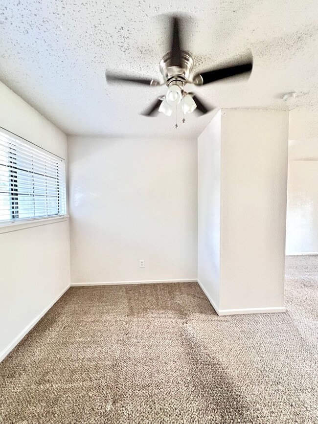 Interior Photo - Peppertree Inn
