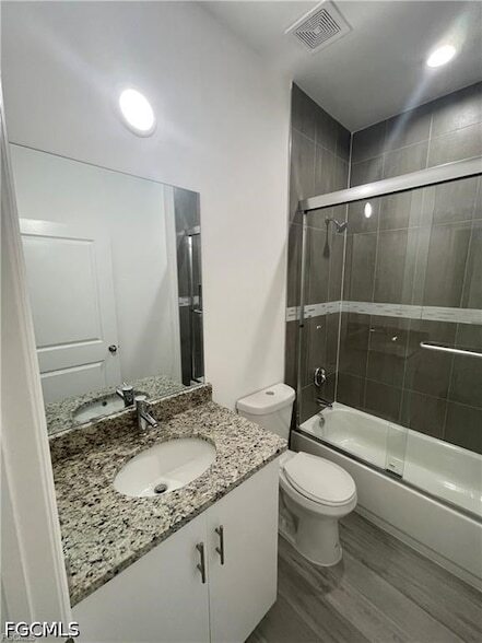 Foto del edificio - 7012 Jolly Cir