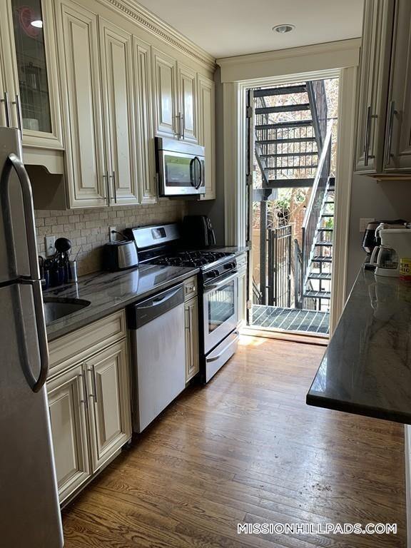 Building Photo - 1 Wigglesworth St