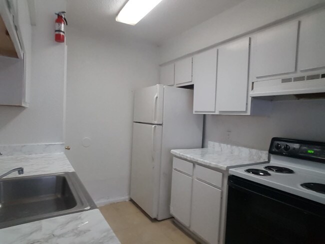 Building Photo - Boreas Drive Apartments