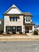 Building Photo - 4316 Waxwing St